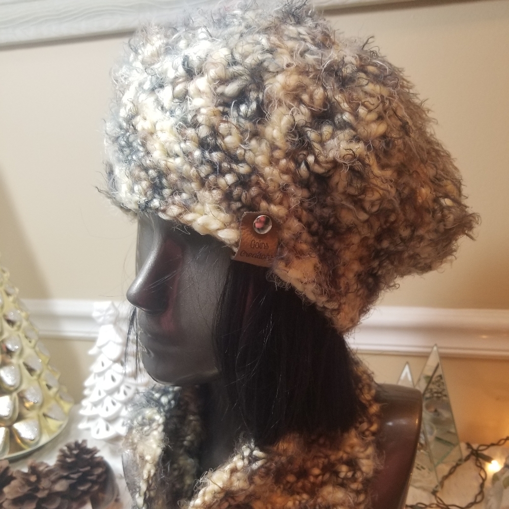 NWT Handmade Crochet Chunky 3-Way Unisex Beret